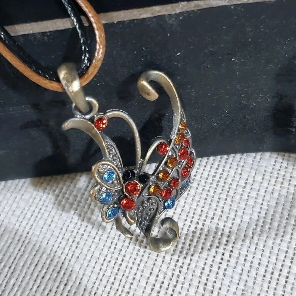 Rustic Antique Bronze Rhinestones Art Nouveau Pendant Necklace Vegan Leather - Picture 5 of 10